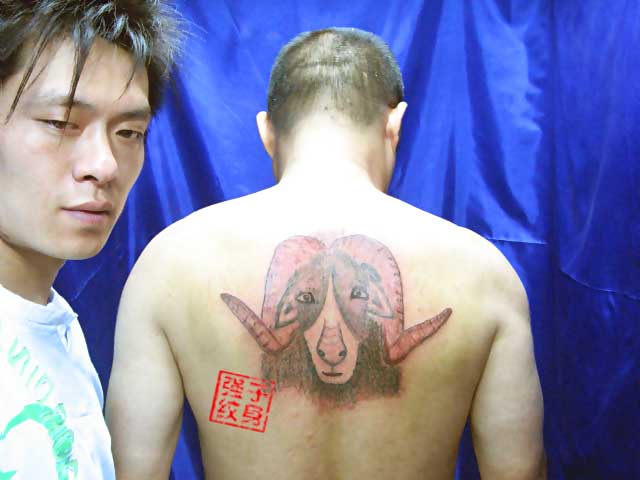 bad-chinese-tattoo-artist-and-victims-50.jpg